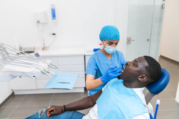 Best Emergency Gum Treatment in Albertson, NY